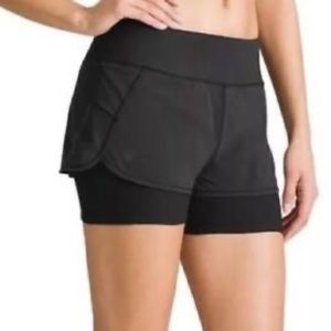 Athleta 2 in 1 Pulse Shortie Black